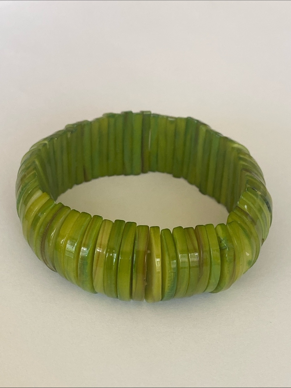Vintage Green shell 🐚 Stretch Disc Bracelet